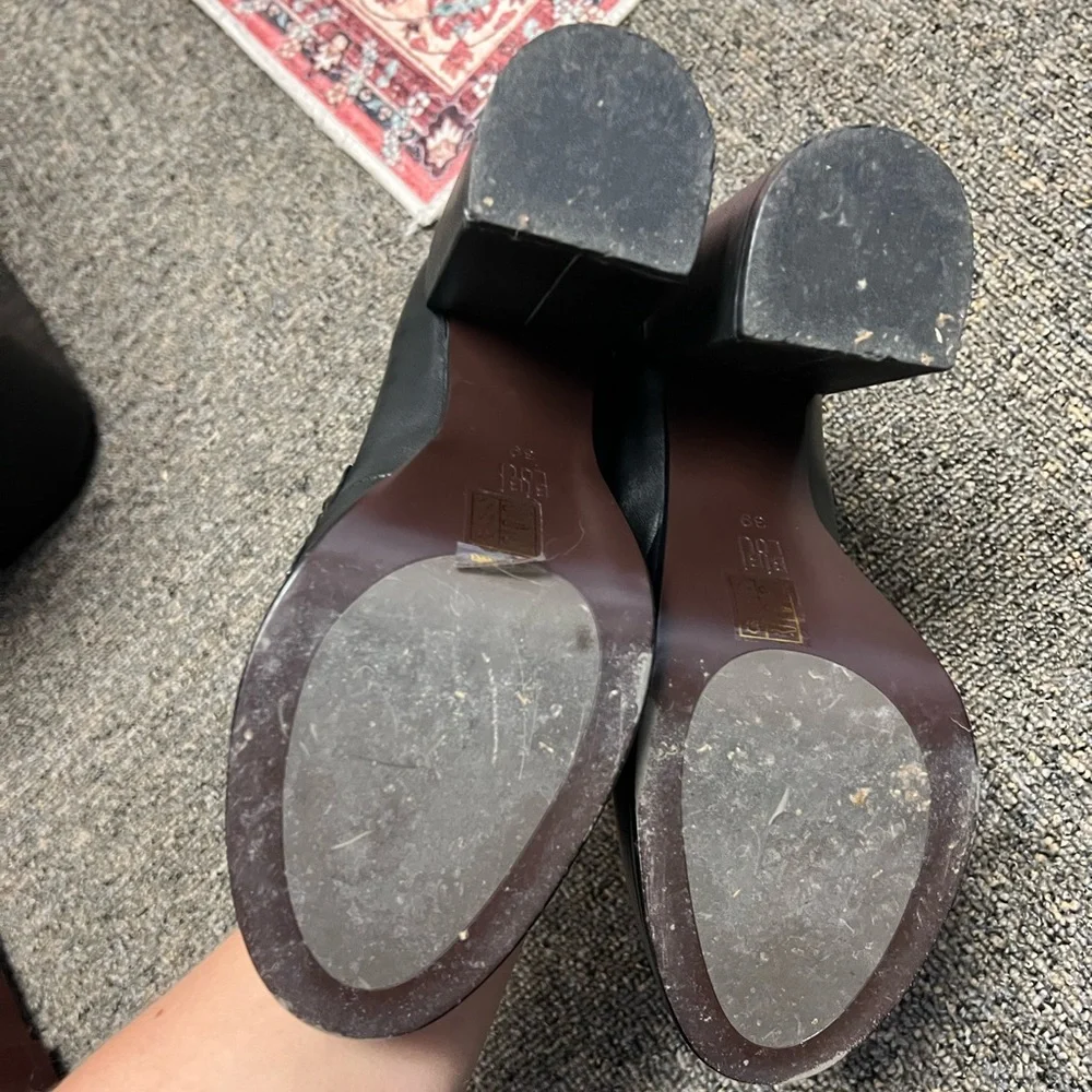 Anthropologie BiBi Lou Black and Gold Platform Snaffle Loafers, EUC Sz 8.5 (39) - Picture 5 of 8